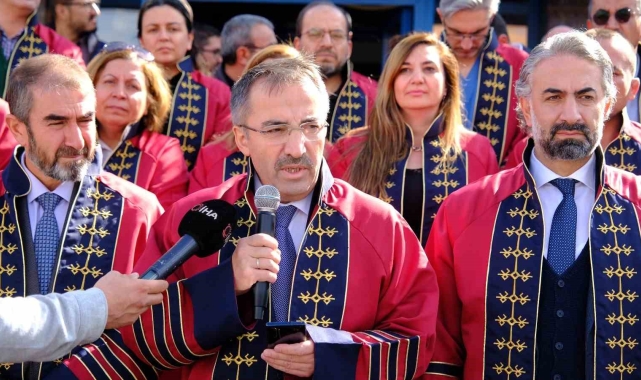 Akademisyenlerden İsrail'e tepki