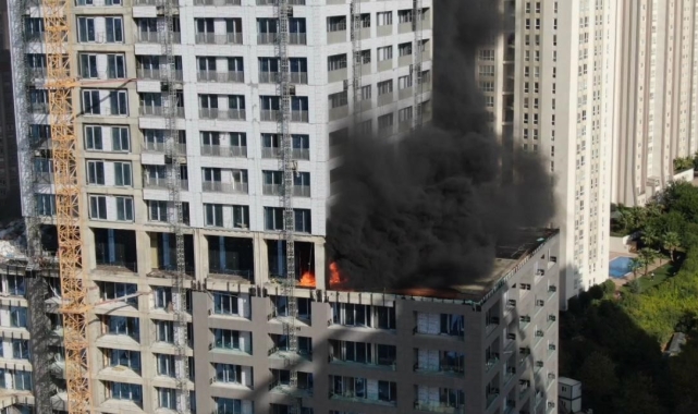 Ataşehir'de inşaat halindeki rezidansta yangın