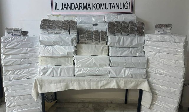 Aydın'da 66 bin doluma hazır bandrolsüz sigara paketi ele geçirildi