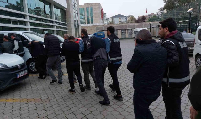 Belediyeye ait asfalt tesisinden bitüm ve çakıl hırsızlığından 5 kişi tutuklandı