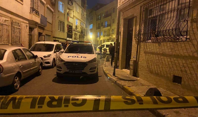 Beyoğlu'nda dehşet: Önce eşini sonra kendini vurdu