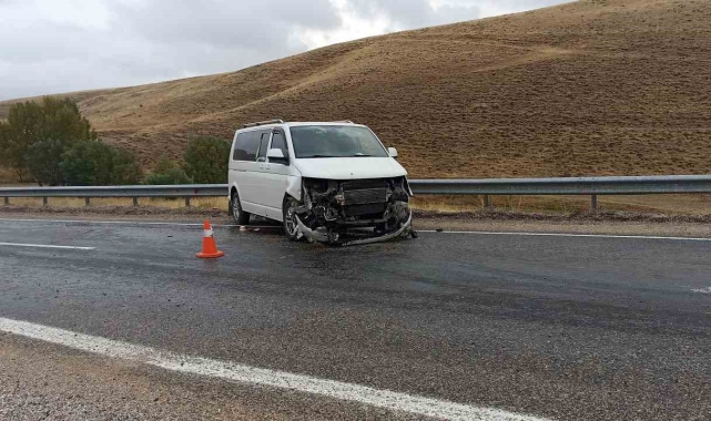 Bir gün önce 7 kişinin öldüğü yerde kaza: 7 yaralı