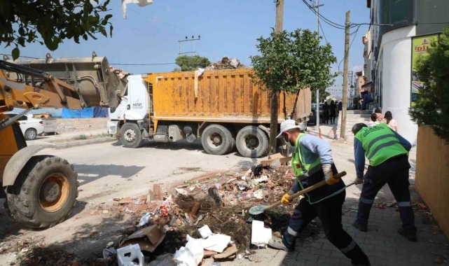Büyükşehir nüfusun yoğun olduğu bölgelerde temizlik çalışmalarını arttırdı