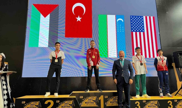 Canikli sporcu dünya şampiyonu oldu