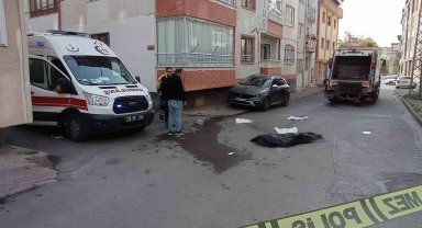 Çeşmeden su doldurup evine gidiyordu, fark etmeyen çöp kamyonu ölümüne neden oldu