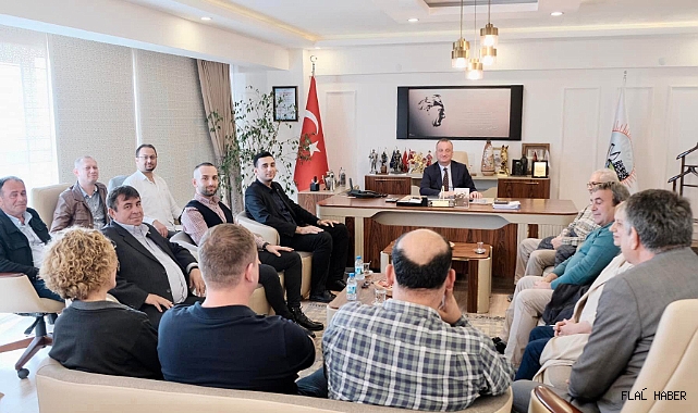 CHP'DEN BAŞKAN AYHAN'A ZİYARET