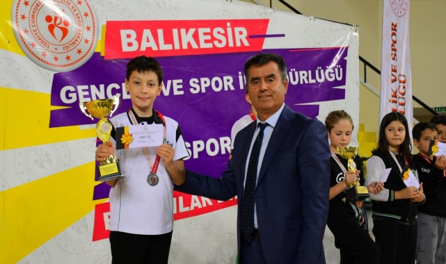 Cumhuriyet kupası 2. satranç turnuvası sona erdi
