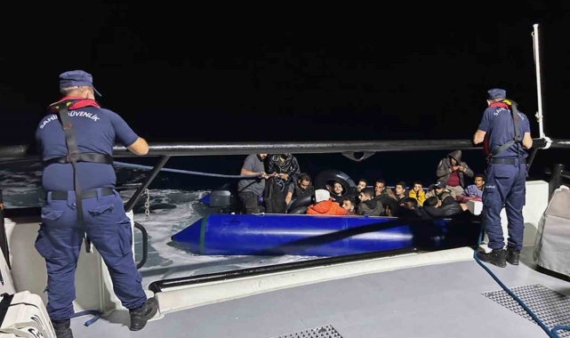 Datça'da 63 düzensiz göçmen yakalandı