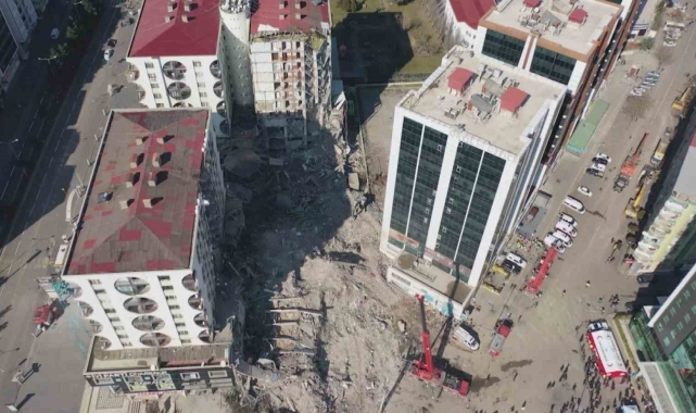 Diyarbakır'da 89 kişinin hayatını kaybettiği Galeria Sitesi davası başladı