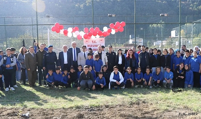ERFELEK’TE 100. YILDA 100 FİDAN DİKİLDİ