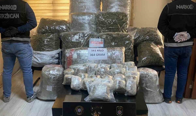 Erzincan'da 161 kilo 364 gram uyuşturucu skunk ele geçirildi