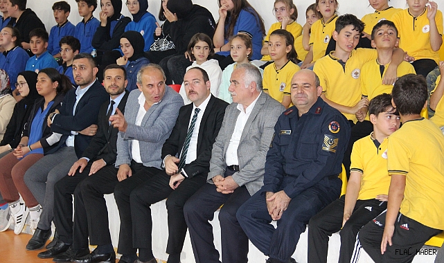 FİNAL MAÇINI TRİBÜNDEN İZLEDİ