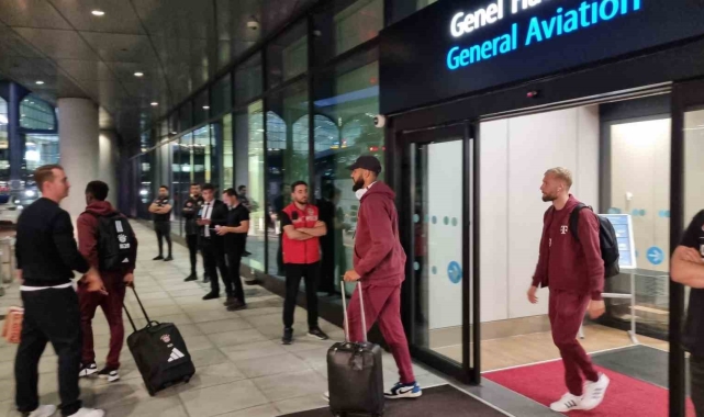 Galatasaray'ın Şampiyonlar Ligi'ndeki rakibi Bayern Münih İstanbul'a geldi