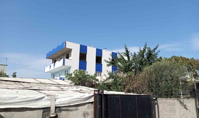 Genç kadın evde ölü bulundu, kocasının öldürdüğü değerlendiriliyor