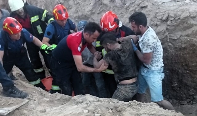 Göçük altında kalan işçi kurtarılarak hastaneye kaldırıldı