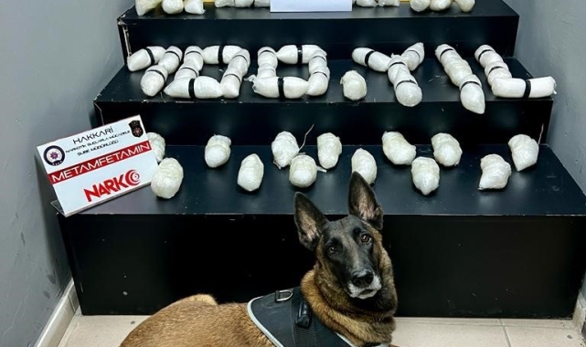 Hakkari'de 14 kilo 620 gram metamfetamin ele geçirildi