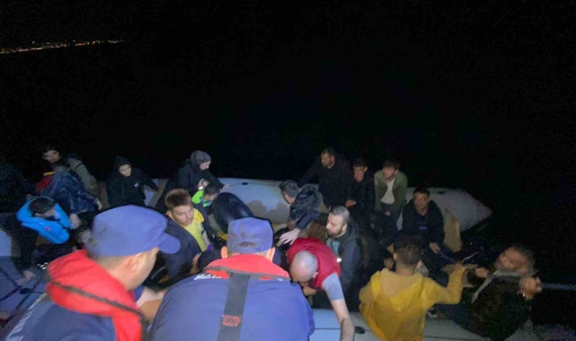 İHA tarafından tespit edilen 25 düzensiz göçmen yakalandı