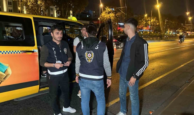 İstanbul'da 'huzur' uygulaması: Araçlar didik didik arandı
