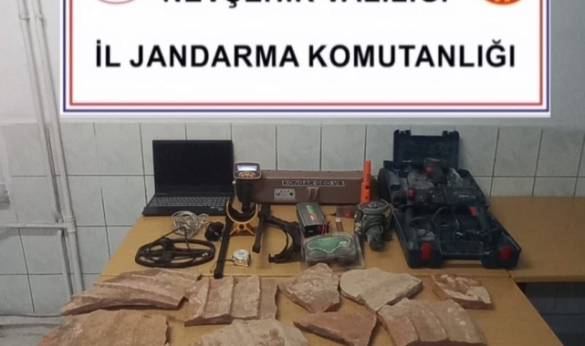 Kaçak kazı yapan kişiler suçüstü yakalandı