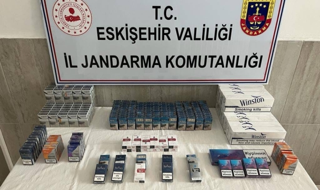 Kaçak sigara satan şahsa jandarmadan operasyon