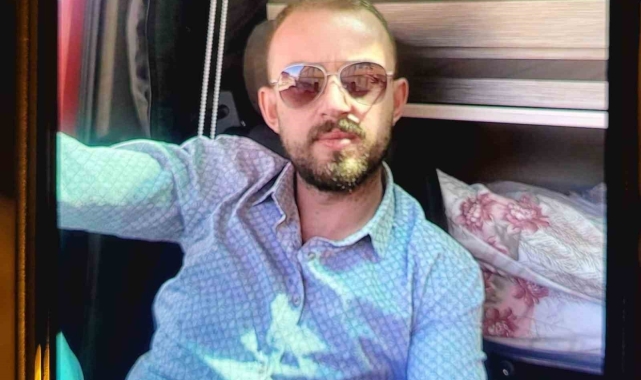 Kamyon kazasında hayatını kaybeden sürücü toprağa verildi