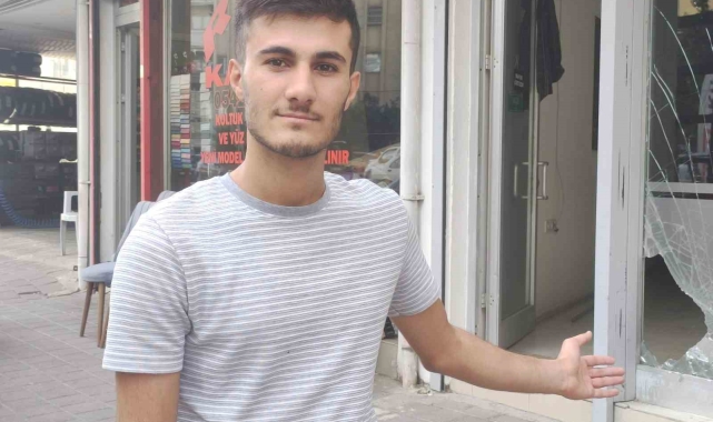 Kanepede uyuyan adamı ölüm böyle teğet geçti