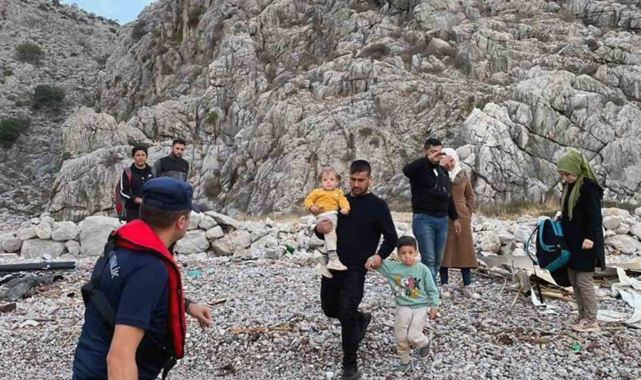 Karadan ulaşımın olmadığı noktaya bırakılan 8 düzensiz göçmen yakalandı