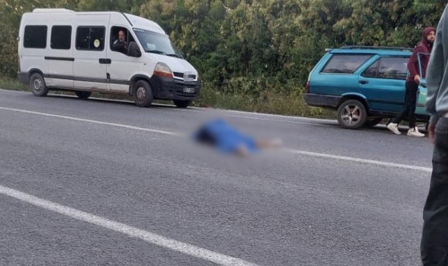 Karşıya geçmeye çalışırken minibüsün çarptığı yaya öldü