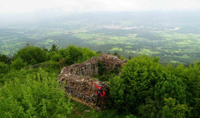 Kastamonu'da Osmanlı Dönemine ait kale ilgi bekliyor
