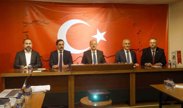 Kastamonu'yu kalkındıracak dev projede yapım sözleşmesinde imzalar atıldı