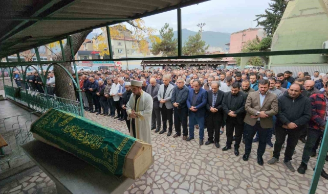Kazada ölen genç son yolculuğuna uğurlandı