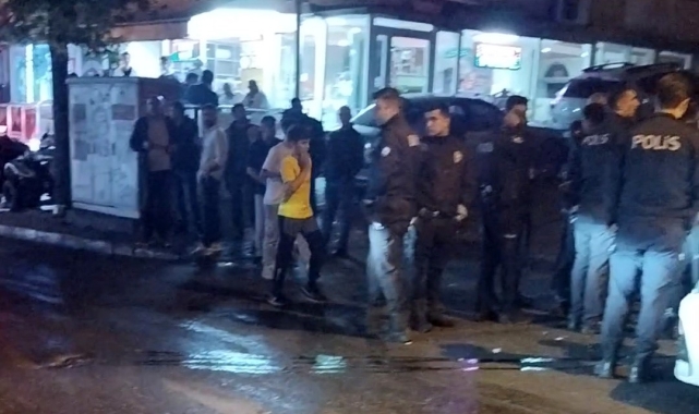 Maltepe'de bıçaklı kavga: 2 yaralı