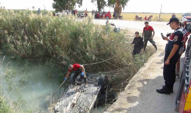 Mersin'de kanala düşen otomobilin sürücüsü hayatını kaybetti