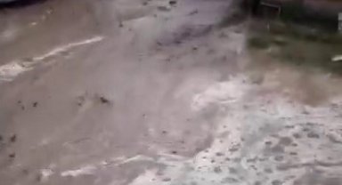 Osmancık'ta sağanak yağış hayatı olumsuz etkiledi