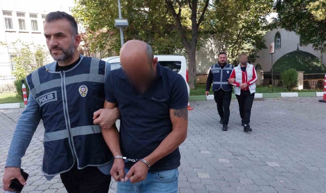 Samsun'da 4 iş yerinden hırsızlık yapan 2 kişi tutuklandı
