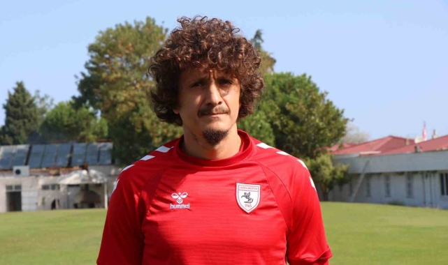 Samsunspor kaptanı Çelik: "Eve gittiğimizde rahat uyuyamıyoruz"