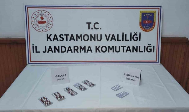 Sentetik ecza hap ile yakalanan iki kişi gözaltına alındı