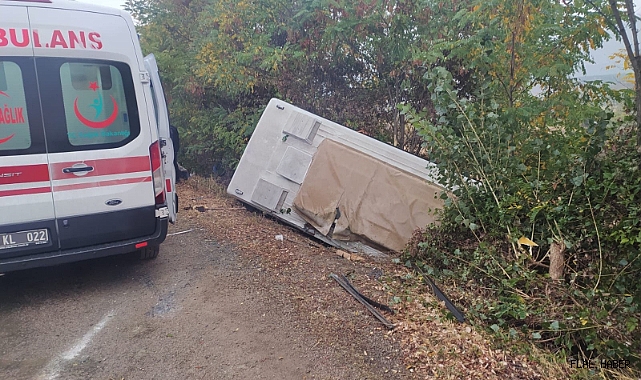 SİNOP'TA SERVİS KAZASI!