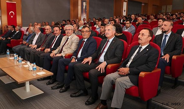 SİNOP ÜNİVERSİTESİNDE “PEYGAMBERİMİZ, İMAN VE İSTİKAMET” KONULU KONFERANS