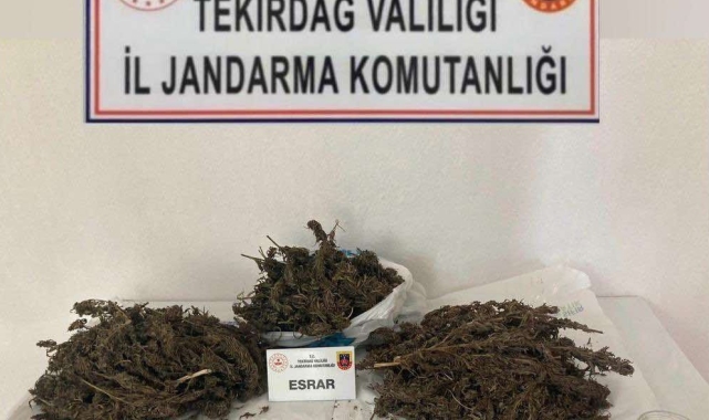 Şüphelilerden 1 kilo 780 gram uyuşturucu ele geçirildi