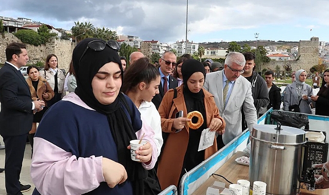 TAŞDEMİR, YENİ ÖĞRENCİLERLE BULUŞTU