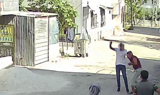 Torun vahşeti güvenlik kamerasında: Babaanne ve dedesini kürekle dövmüştü