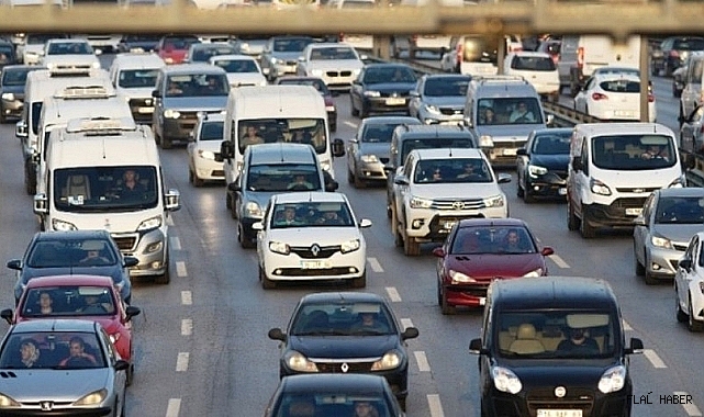 TRAFİĞE KAYDI YAPILAN TAŞIT SAYISI AZALDI