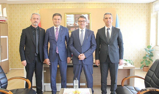 TÜRK EĞİTİM-SEN GENEL BAŞKAN YARDIMCILARINDAN SİNOP ZİYARETİ