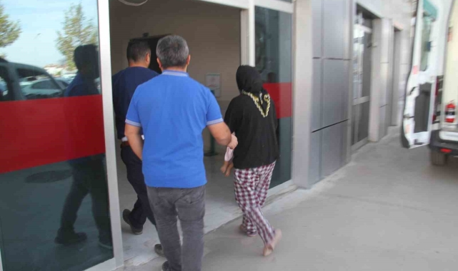 Üzerine çaydanlık devrilen 9 aylık bebek yaralandı