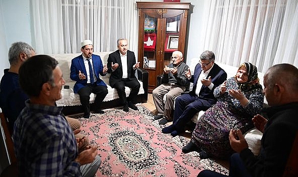 VALİ ÖZARSLAN’DAN ANLAMLI ZİYARET