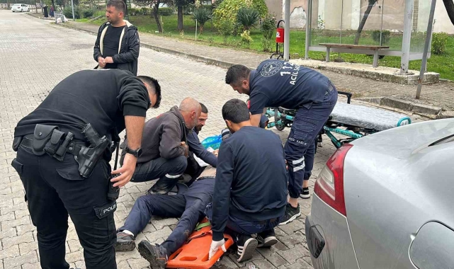 Yanlış yola girdi, geri manevra yapınca yaşlı adama çarptı