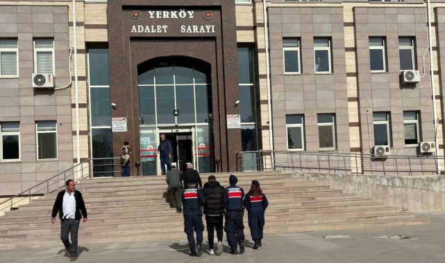 Yozgat'ta 8 firari hükümlü yakalandı