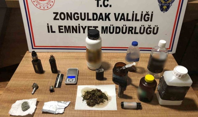 Zonguldak'ta 2 kilogram uyuşturucu madde ele geçirildi: 3 tutuklu