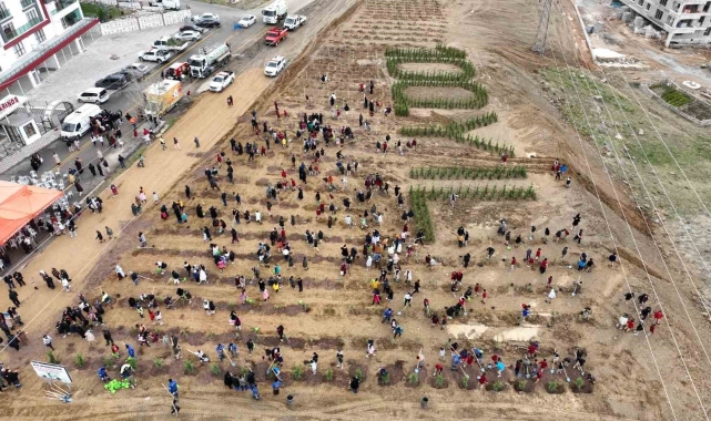 100. Yıl Cumhuriyet Hatıra Ormanı'na 2023 adet fidan dikildi